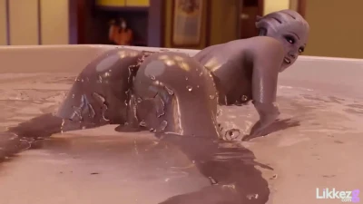 Blue bum in bathtub animation  OO