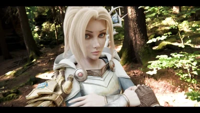 Ezreal persuades Lux