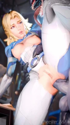Invisible Woman VS venom